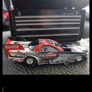 Craftsman 1/64 funny car